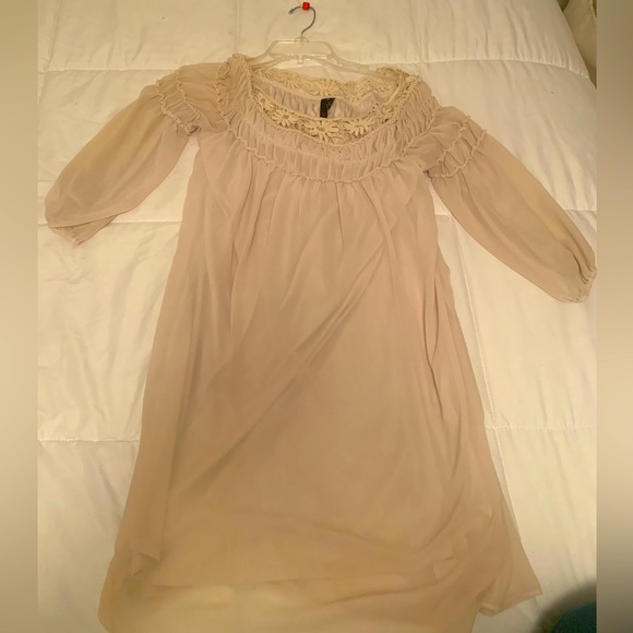 Cream 3/4 Sleeve Lace Detail Dress - Picture 2 of 4